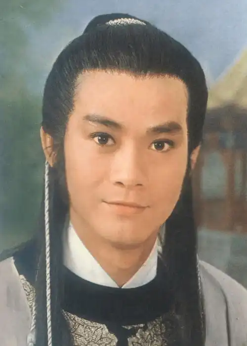 大女儿自杀身亡亲爹郑少秋却不闻不问