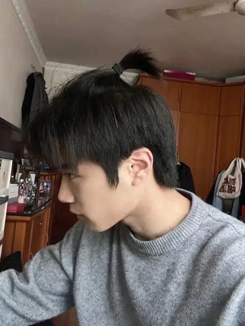 你们说搞个武士头是不是会更好看点