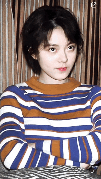 赵今麦,当时她还因为这款短发被网友夸"小王菲".