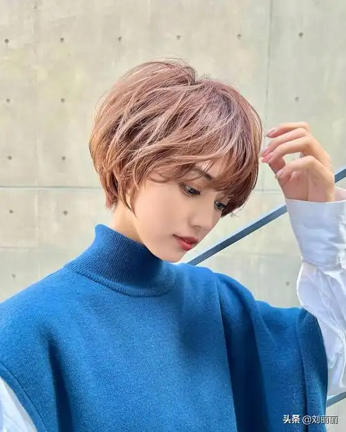 纹理短发图片女(2022春夏发型趋势) - 赤虎壹号