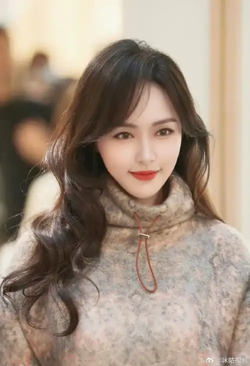 向全世界安利我家爱豆##唐嫣1206生日快乐##唐嫣40岁生日状态