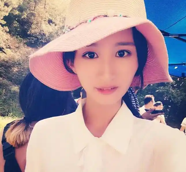 任嘉伦公布恋情 女友聂欢性感私照曝光(5)