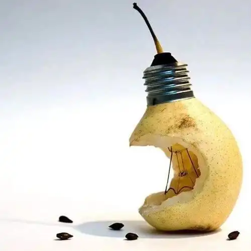 两个不沾边的东西组合在一起,也能碰触不一样的火花