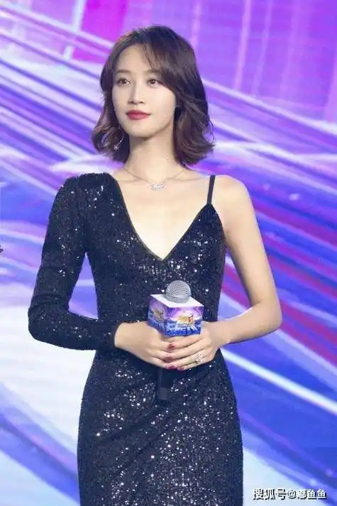 蓝盈莹这身材,究竟谁顶得住嘛!