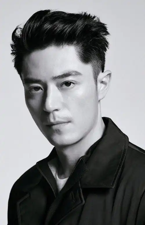 霍建华成熟魅力写真图片