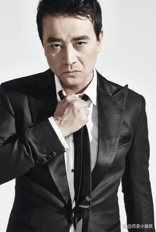 演员罗钢娶小23岁妻子郝蕾陪其战胜家族遗传病48岁老来得子