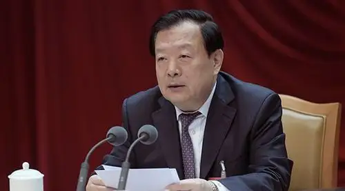 港澳办主任迎副国级系首位有主政地方经验的官员