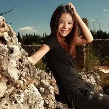 04 私奔丽江 夏天播放乐队 03:31 05 太久 夏天播放乐队 03:48 简介