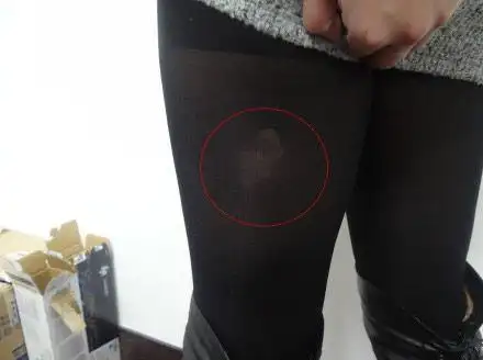 男子地铁6号线上自慰 白色液体射在女乘客身上