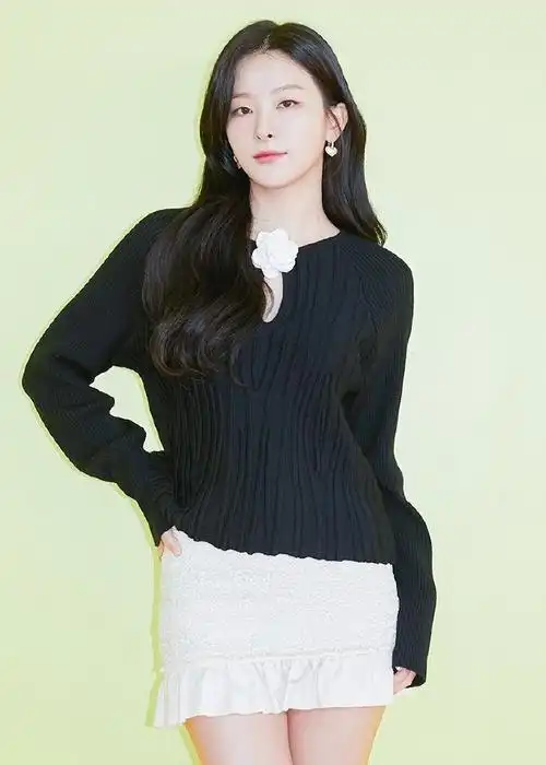 姜涩琪可爱风暴