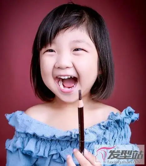 小女孩适合剪什么发型剪内扣短发瘦脸又呆萌