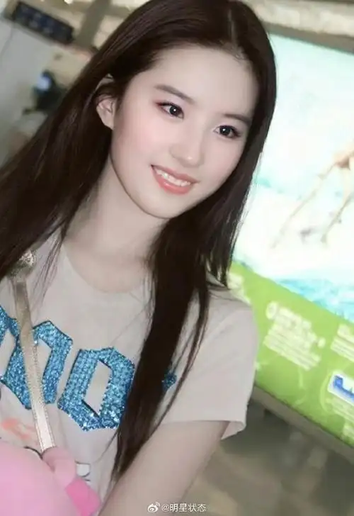 刘亦菲年轻时是真美啊