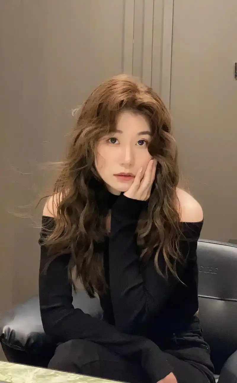 慵懒港风法式烫发可港风可 森系文艺.#慵懒风烫发发型推荐 # - 抖音