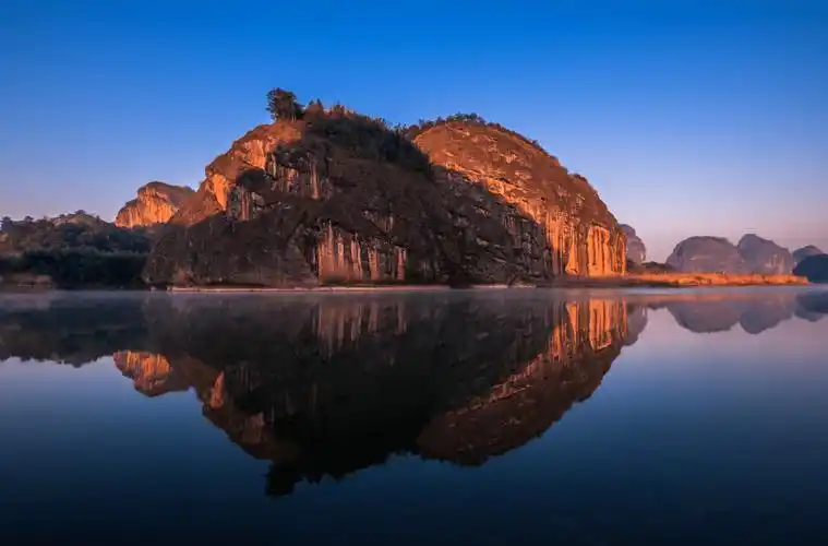 云旅游·看遍好风光 || 五彩斑斓的泸溪河,你见过吗?_龙虎山_sir_河床