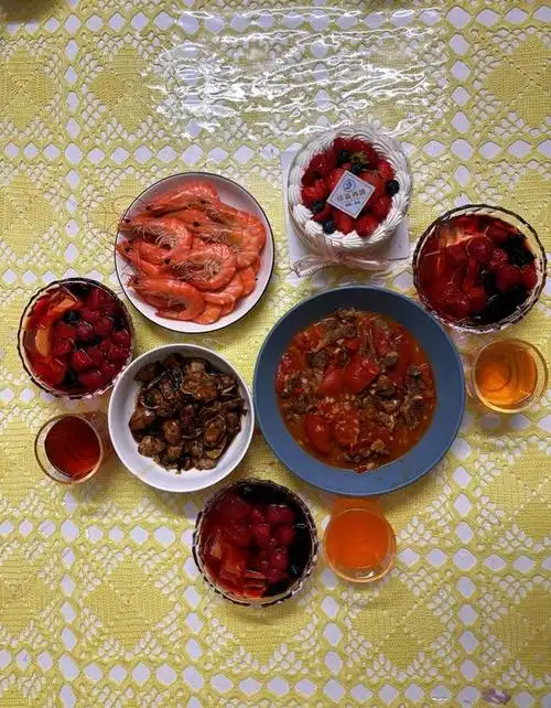 疯子lo分享作品 2024年05月28日生日餐android 拍摄于