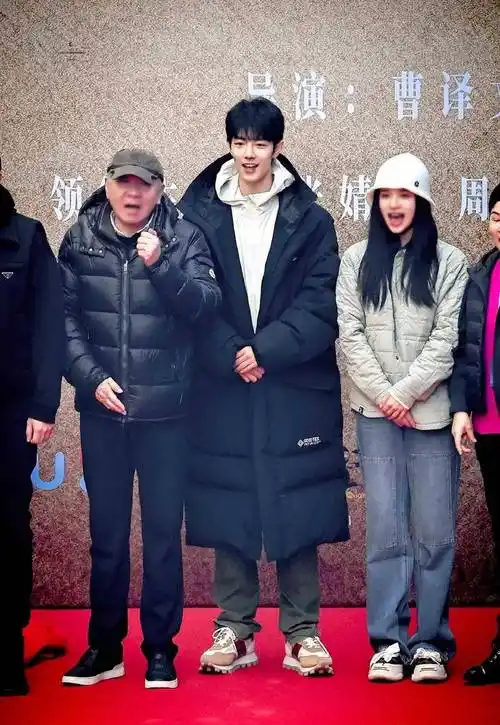 娱乐快讯二十条:王一博杨紫成毅肖战张艺兴胡歌张杰白鹿张颂文等_表演