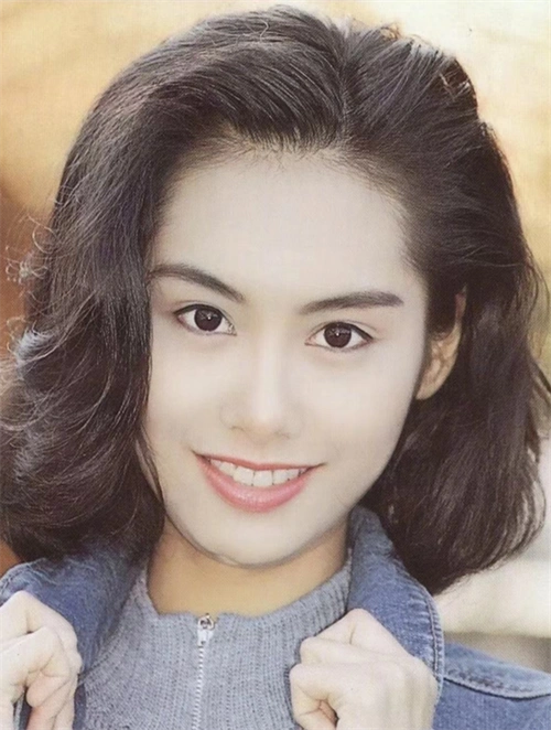 复古港风短发 港里港气超好看_时尚发型 - 美发站