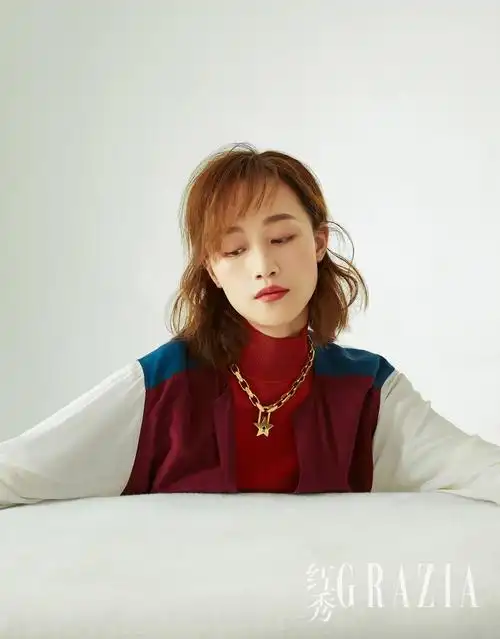 蓝盈莹完美驾驭不羁时尚风 造型前卫演绎率性短发魅力