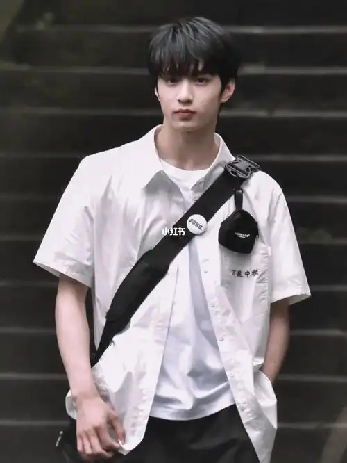 热血男高刘耀文