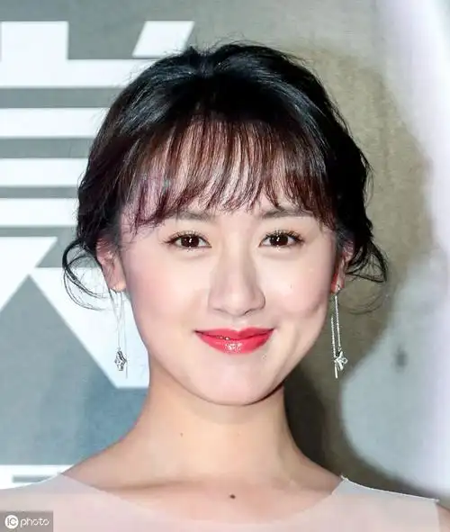 一组袁冰妍美照,魅力无限