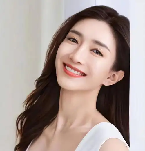 女生在睡前多做三件事,皮肤会更细腻光滑,别看简单,却很有效果