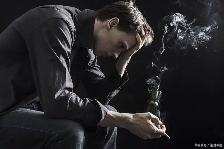 一个男人如果把烟和酒全都戒掉了那他有这3个目的