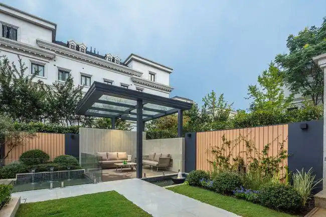 一楼20平米小院效果图