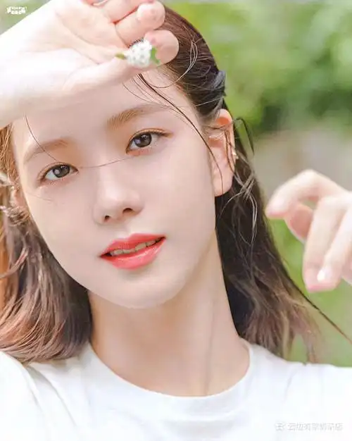 jisoo真的好漂亮啊!美女,.