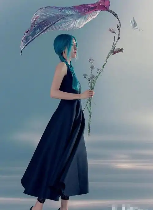 angelababy人鱼姬造型曝光,首次挑战蓝色头发,美成动漫女神|杨颖|豹纹