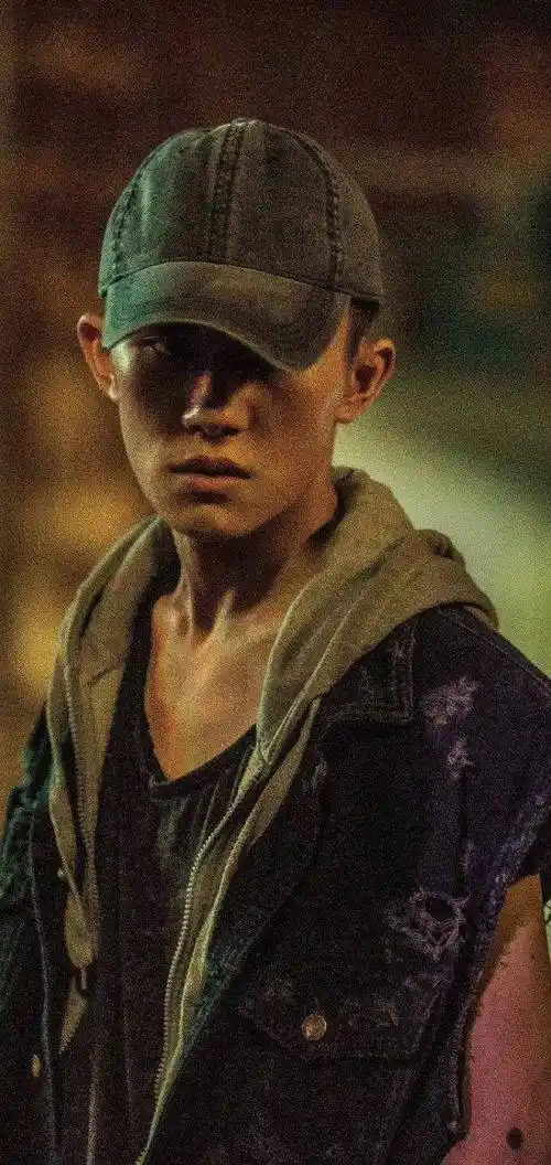 《少年的你》登陆国外院线,韩网友的评论过于真实,易烊千玺太长脸了