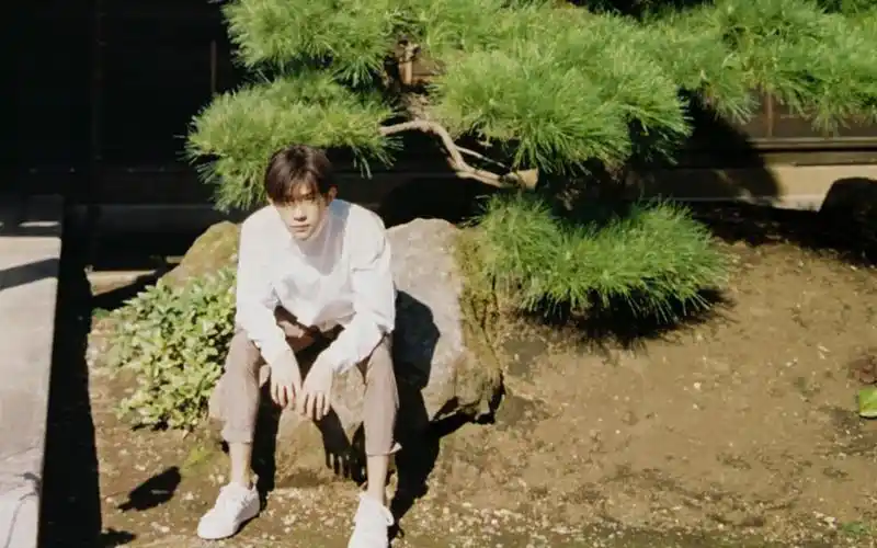 元气少年易烊千玺_明星电脑壁纸-壁纸族