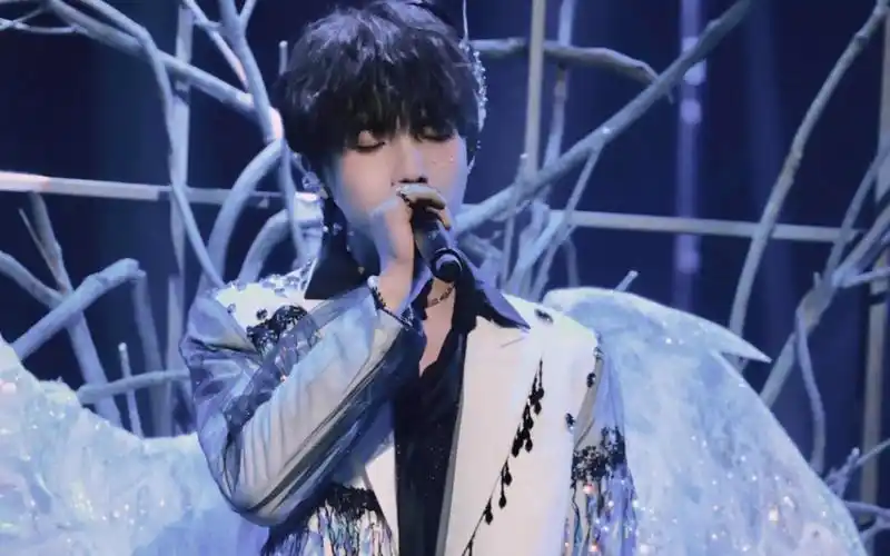 【苏新皓】"浅看一下苏苏的打歌舞台叭"