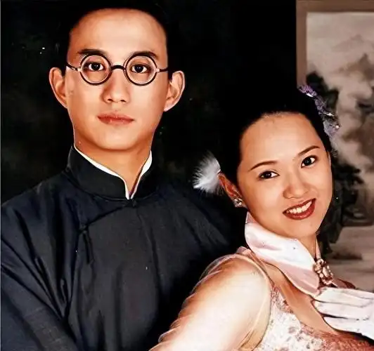 众所周知,黄磊最出名的便是那部《人间四月天》,同时黄磊最出名的角色