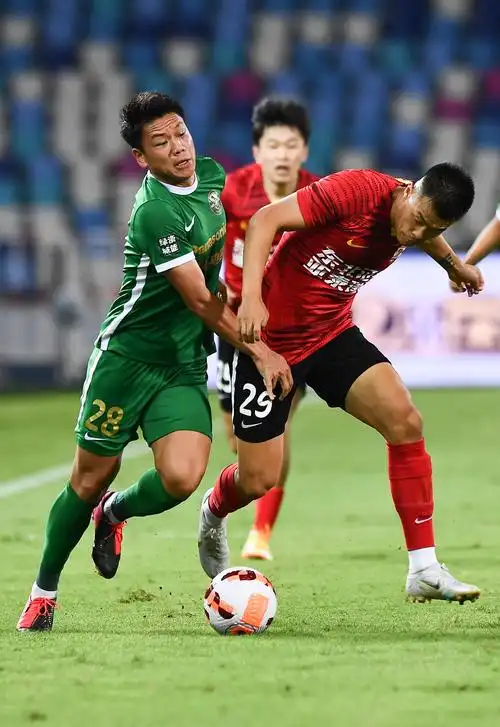 (体育)足球——中超:长春亚泰平浙江 - 龙井茶