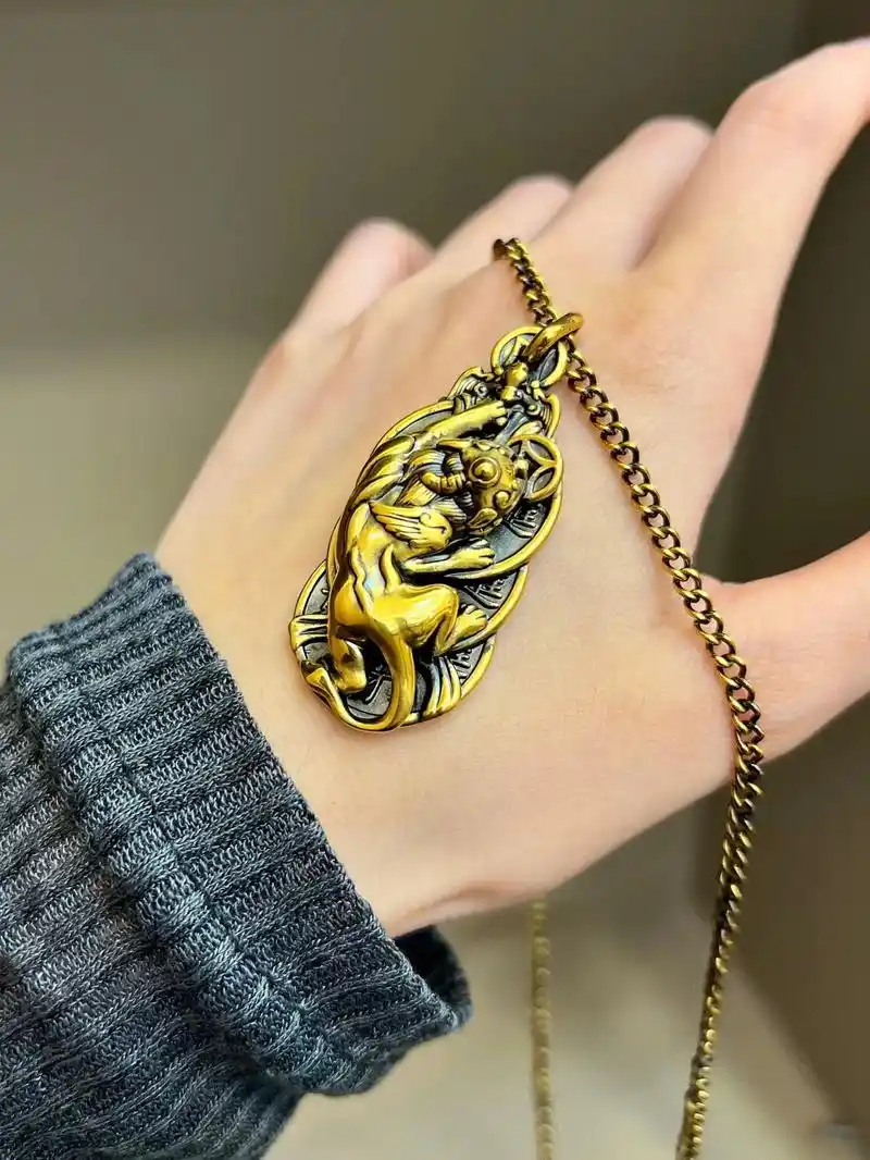 黑金铜钱招财转运貔貅吊坠