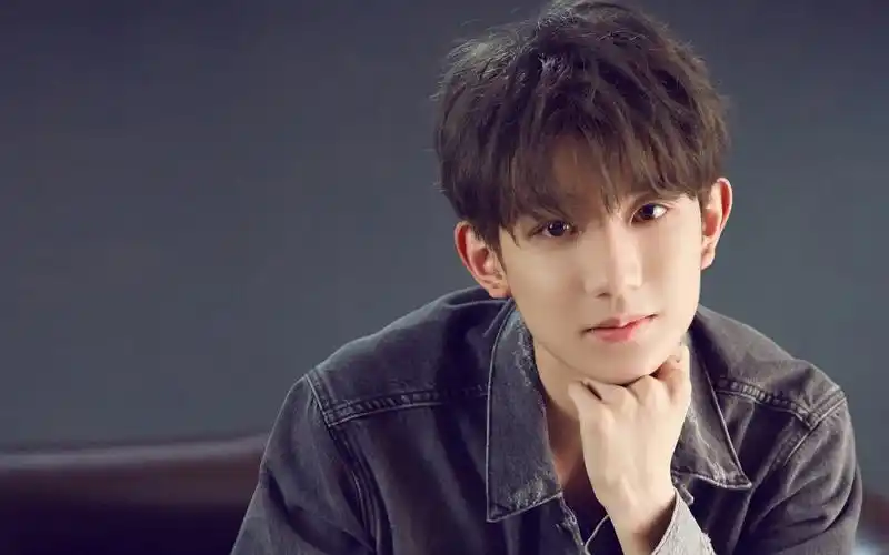 王源我想和你唱高清图片桌面电脑壁纸