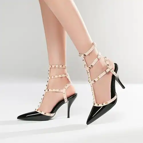 铆钉尖头高跟鞋女外穿凉鞋2022年夏季新款百搭性感后空时尚女神鞋