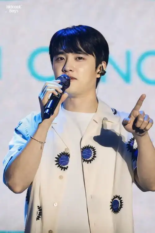 都暻秀亚巡#94都暻秀超话【高清】240712 亚巡雅加达场bloom in