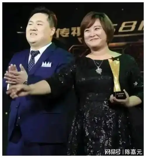 贾玲隐婚6年感情状况又被扒