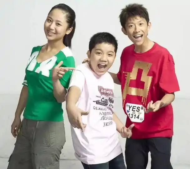 首播当天收视率稳拿第二,张一山新剧《家有儿女初长成》又要火了