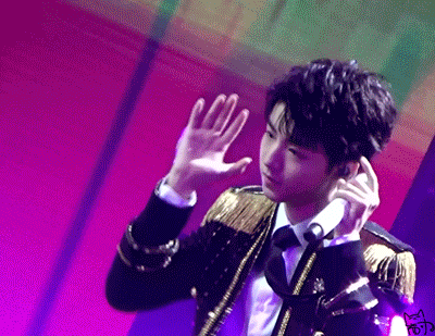 王俊凯giftfboysgif帅哥gif阳光男孩gif