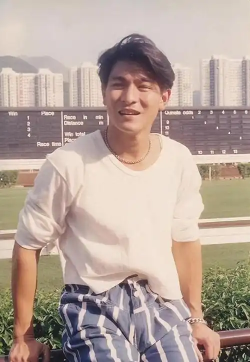 娶走富婆的6位男星刘德华人生美满迟重瑞33年不敢叫老婆