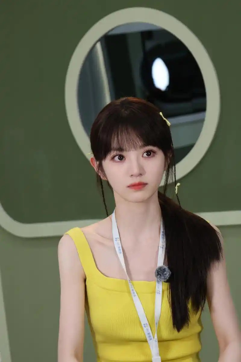 田曦薇# 最甜不过田曦薇,性感在可爱甜妹面前一文不值93