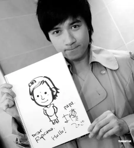 古巨基父亲节喜出望外养女送画表心意组图