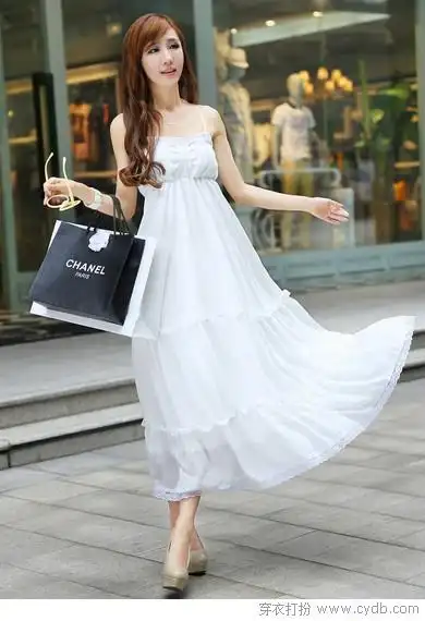 白裙飘飘如仙女 从此倾情又倾心 - 阿里巴巴服装资讯