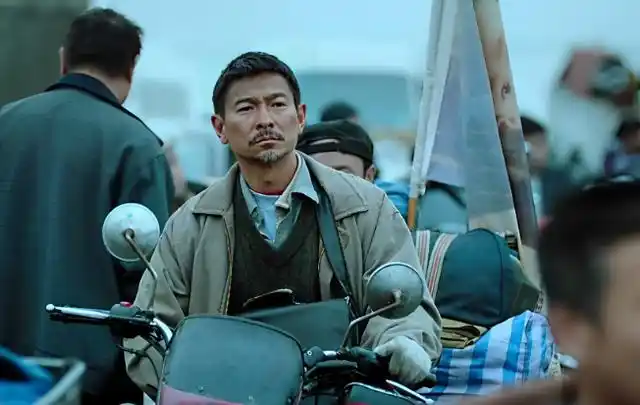 一位明星在《失孤》剧组耍大牌:这盒饭是人吃的?刘德华吃得很香