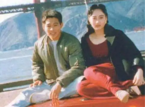 亚洲小姐利智与功夫巨星李连杰结婚过年恩爱如初