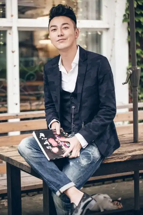 陈欢屏霸浙江与恩师何炅同台竞技不手软