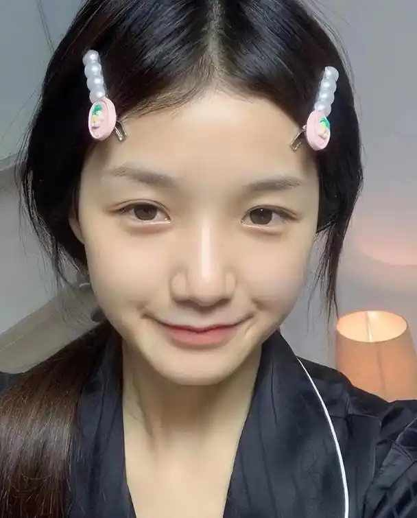 大城市女生以"素颜"为主,小城市女生则爱化妆,这是为啥?