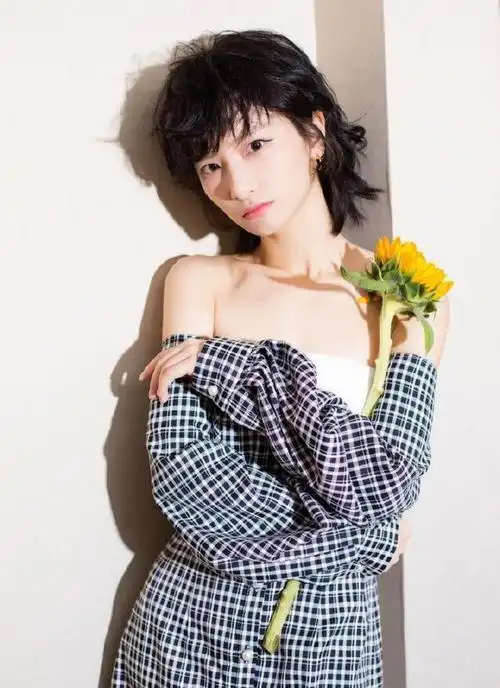 苏妙玲 2011年的《快乐女声》四强